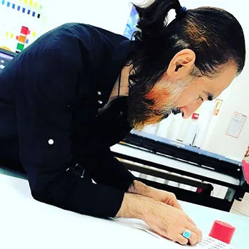 G-ON Studio atölyesinde baskı ve uygulama çalışması