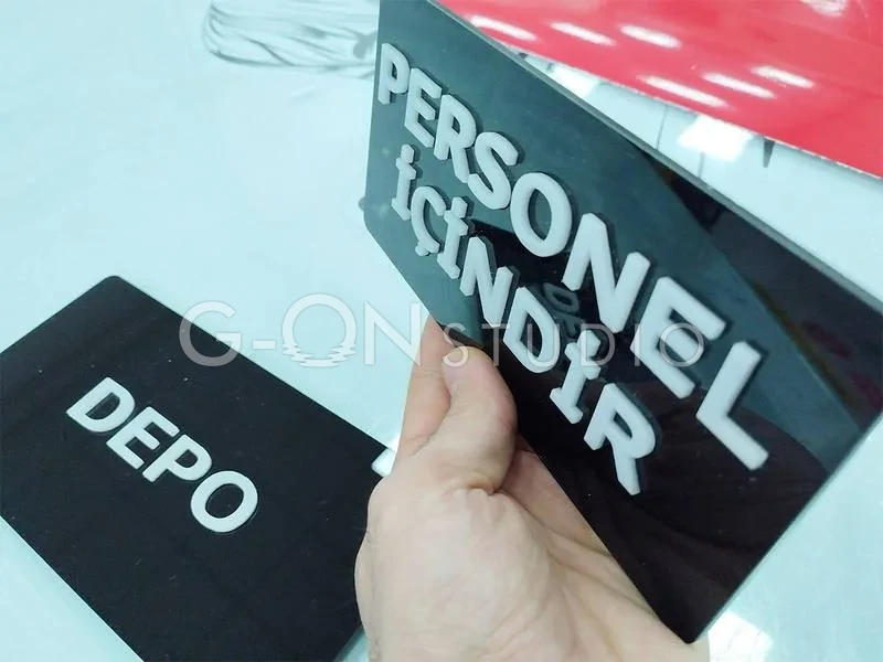 Siyah Akrilik Personel & Depo Levhası
