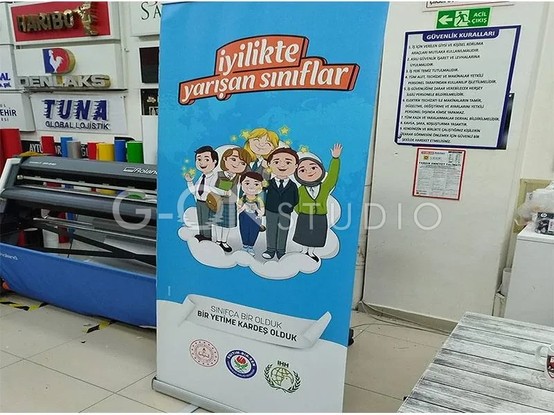 Roll-Up & X-Banner — Örnek 10