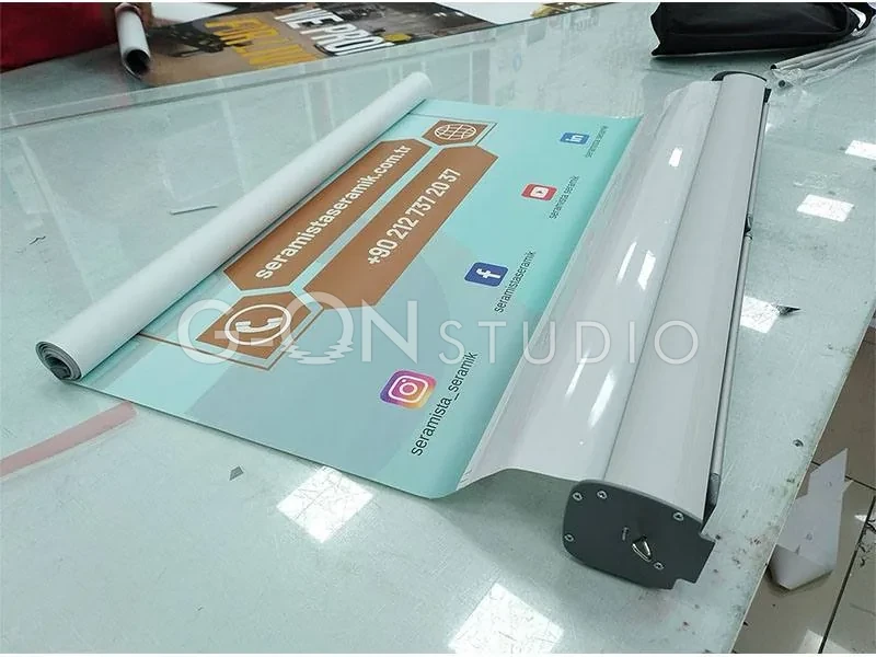 Roll-Up & X-Banner — Örnek 7